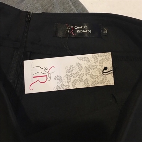 (✨ 3 for $15) Black Assymetric Skort with Back Zip - Picture 4 of 5